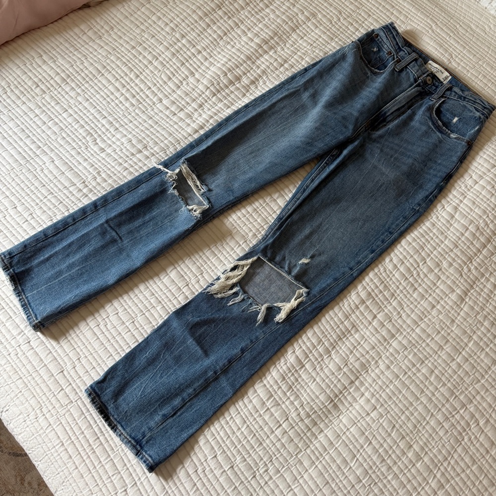 Abercrombie & Fitch Ankle Straight Jeans